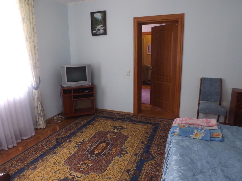 Rosinka Apartamento Yaremche Exterior foto