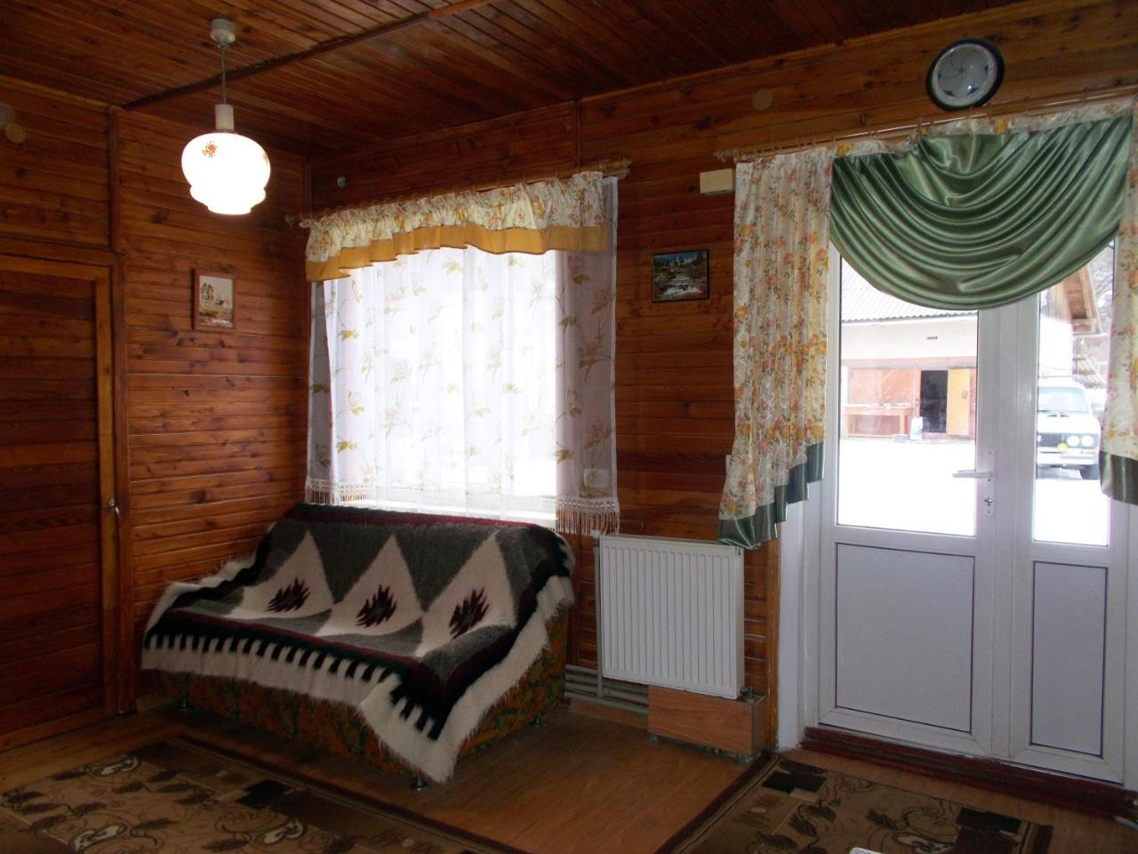 Rosinka Apartamento Yaremche Exterior foto