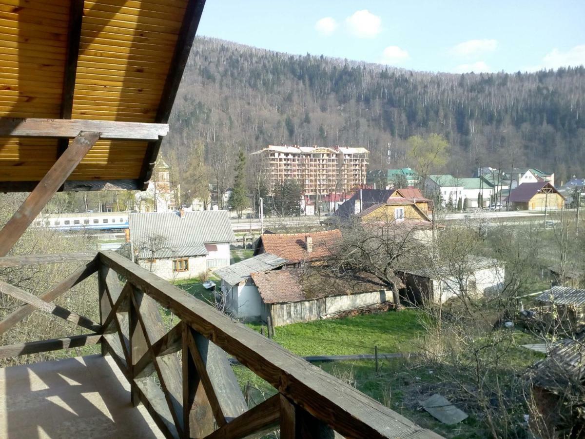Rosinka Apartamento Yaremche Exterior foto